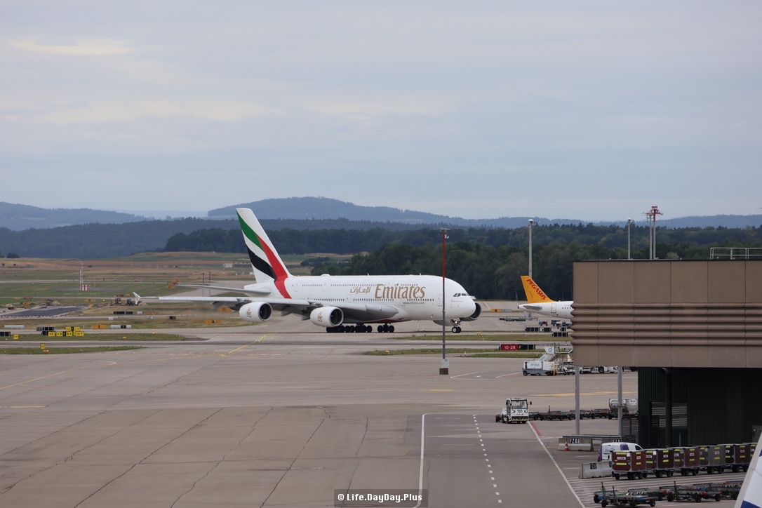 Emirates A380