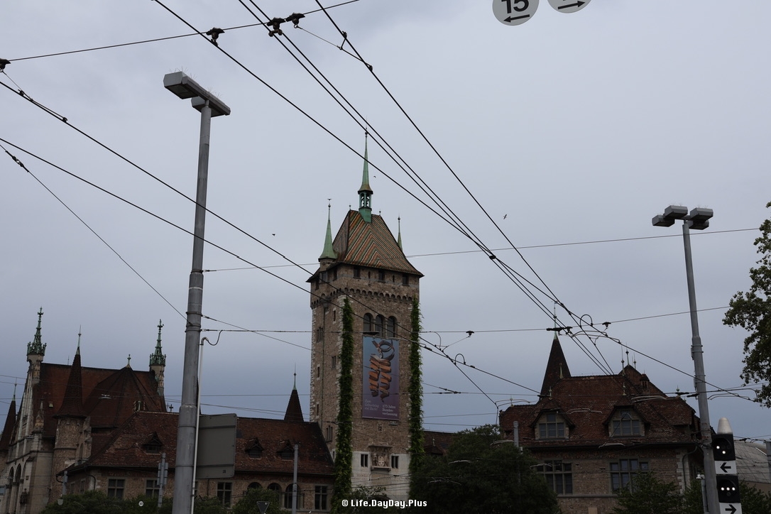 88C95D7E-4308-460F-B200-883DEDBABC57_1_105_c