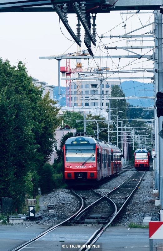 1B8EC699-3BCE-4A51-ABE7-80D0483B0788_1_201_a